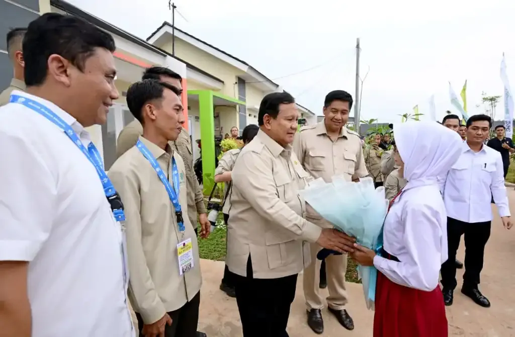 Kunjungan dalam kegiatan peresmian akad massal KPR